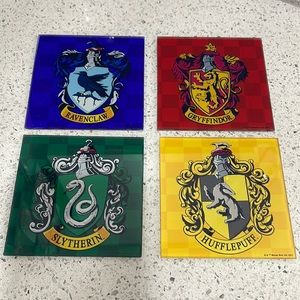 Wizarding World of Harry Potter Set of 4 GLASS Hogwarts Houses Coasters